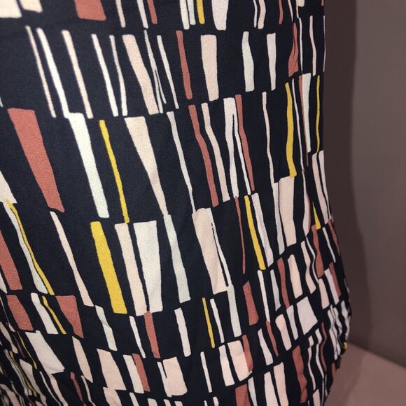 ANN TAYLOR FACTORY‎ Blouse - S - Scoop Neck, Turn-Back Arm Opening, Curved - Picture 10 of 11